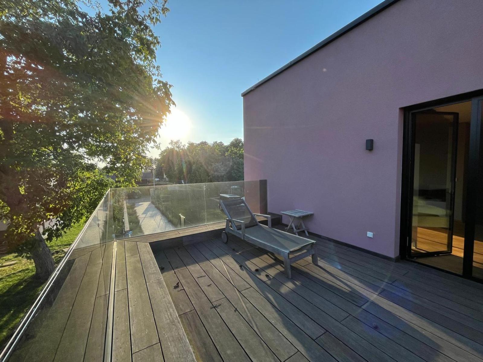 Villa Rose Close To Vienna & Airport Maria Ellend Экстерьер фото
