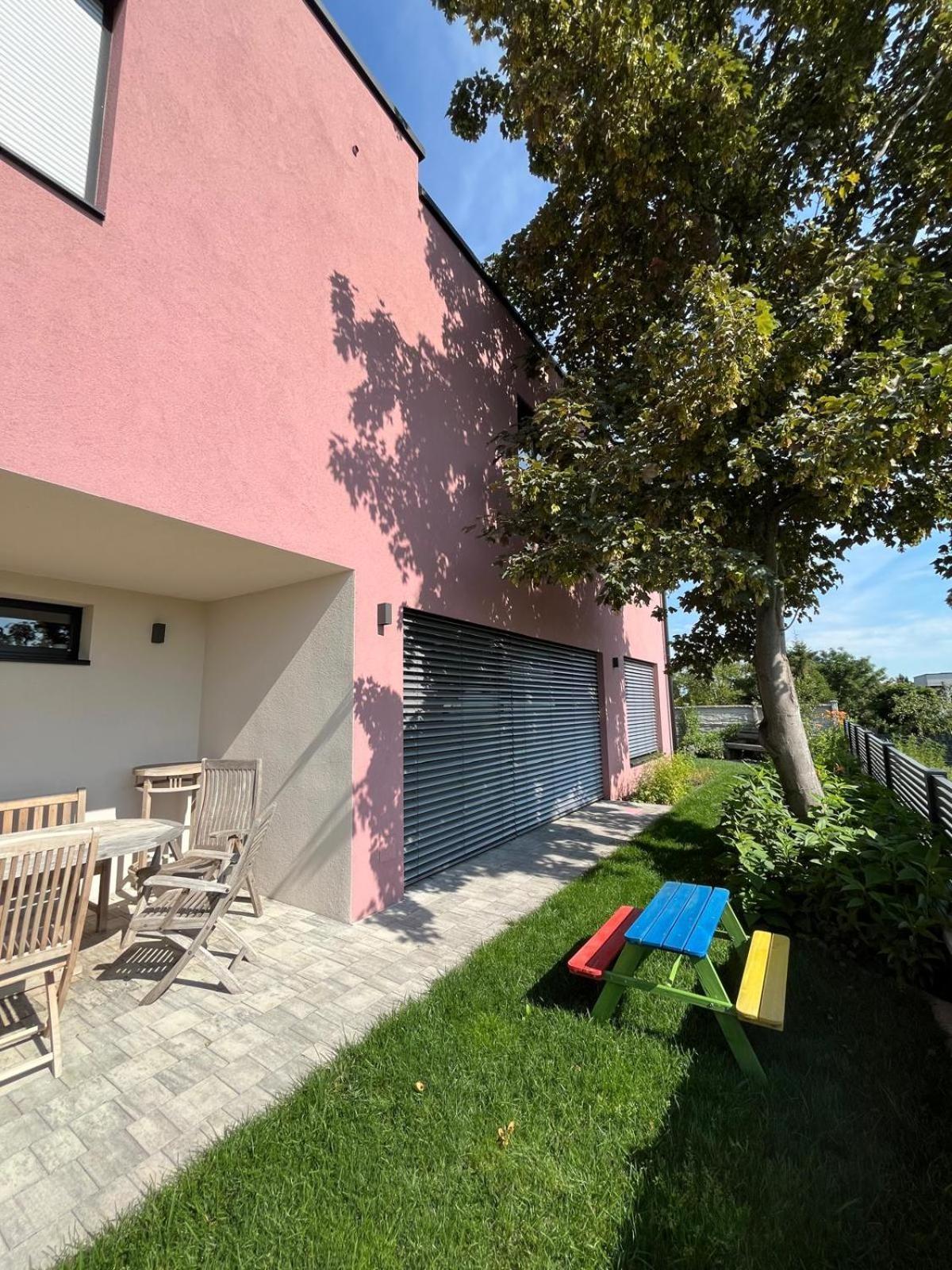 Villa Rose Close To Vienna & Airport Maria Ellend Экстерьер фото